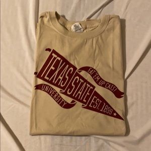 Gildan Tops - Texas State University Shirt Gildan Tops - Texas State University Shirt